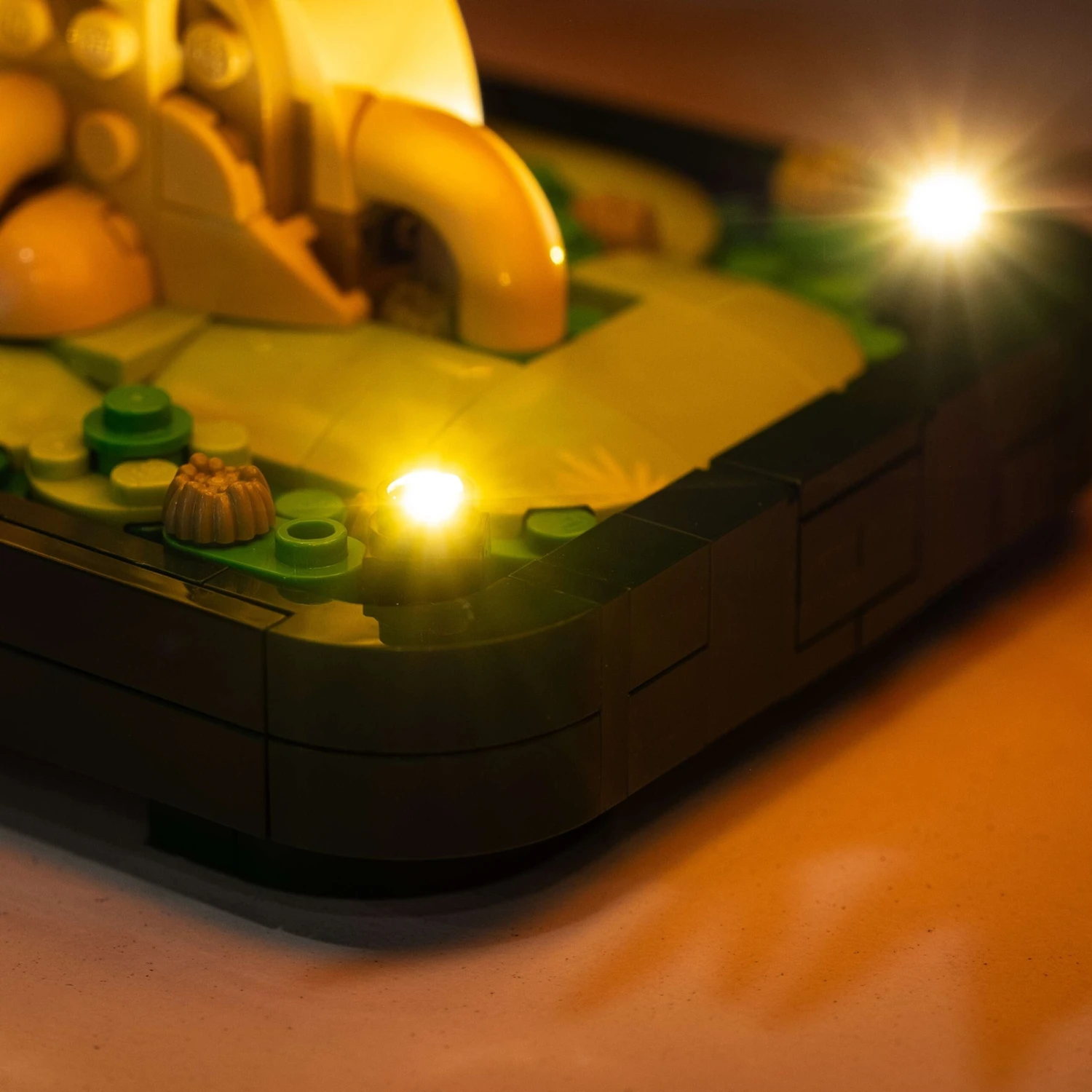 LEGO® Japanese Red Maple Bonsai Tree #10348 DIY Light Bundle(Lego Japanese Red Maple Bonsai Tree 10348 Diy Light Bundle) 7 LEGO® Japanese Red Maple Bonsai Tree #10348 DIY Light Bundle(Lego Japanese Red Maple Bonsai Tree 10348 Diy Light Bundle) - Image 5