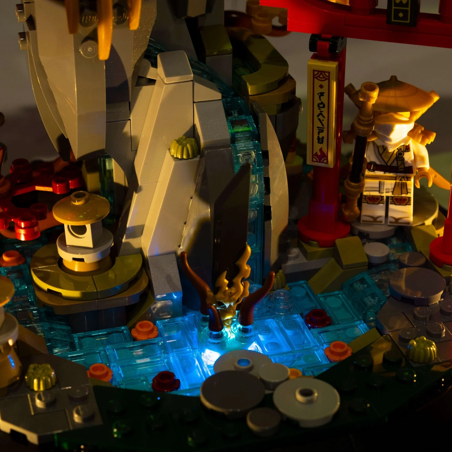 LEGO® NINJAGO The Guardian Dragon #71847 DIY Light Bundle(Lego Ninjago The Guardian Dragon 71847 Diy Light Bundle) 4 LEGO® NINJAGO The Guardian Dragon #71847 DIY Light Bundle(Lego Ninjago The Guardian Dragon 71847 Diy Light Bundle) - Image 2