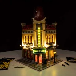 LEGO® Palace Cinema #10232 DIY Light Bundle(Lego Palace Cinema 10232 Diy Light Bundle)