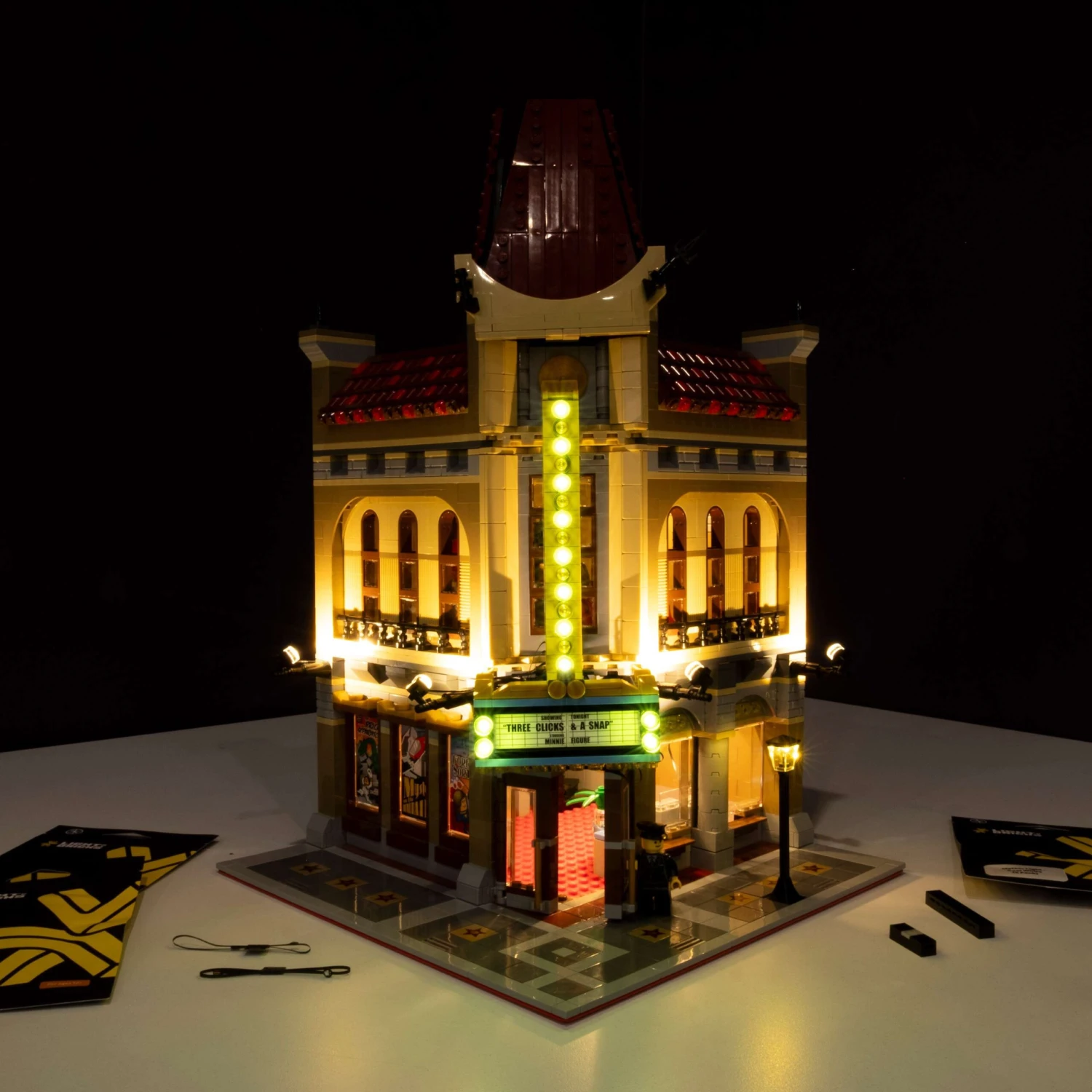 LEGO® Palace Cinema #10232 DIY Light Bundle(Lego Palace Cinema 10232 Diy Light Bundle) 3 LEGO® Palace Cinema #10232 DIY Light Bundle(Lego Palace Cinema 10232 Diy Light Bundle)