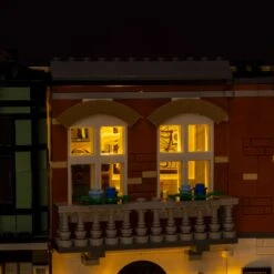 LEGO® Sherlock Holmes: Book Nook #10351 DIY Light Bundle(Lego Sherlock Holmes Book Nook 10351 Diy Light Bundle) 21 LEGO® Sherlock Holmes: Book Nook #10351 DIY Light Bundle(Lego Sherlock Holmes Book Nook 10351 Diy Light Bundle) -Light My Bricks Sherlock Holmes Nook Book 10351 close top window 5fef3c8e c2a6 425b b2c3 553eb1b94289