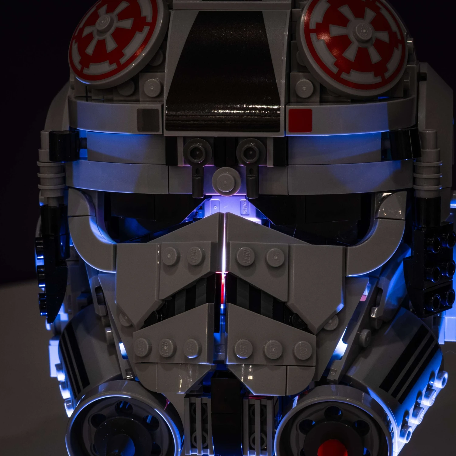 LEGO® AT-AT Driver Helmet™ #75429 DIY Light Bundle(Lego At At Driver Helmet 75429 Diy Light Bundle) 4 LEGO® AT-AT Driver Helmet™ #75429 DIY Light Bundle(Lego At At Driver Helmet 75429 Diy Light Bundle) - Image 2