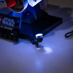 LEGO® AT-AT Driver Helmet™ #75429 DIY Light Bundle(Lego At At Driver Helmet 75429 Diy Light Bundle) 15 LEGO® AT-AT Driver Helmet™ #75429 DIY Light Bundle(Lego At At Driver Helmet 75429 Diy Light Bundle) -Light My Bricks Star Wars AT AT Driver Helmet 75429 close spotlight 2 31b35347 3e17 4682 a985 b9a24a00fd8c